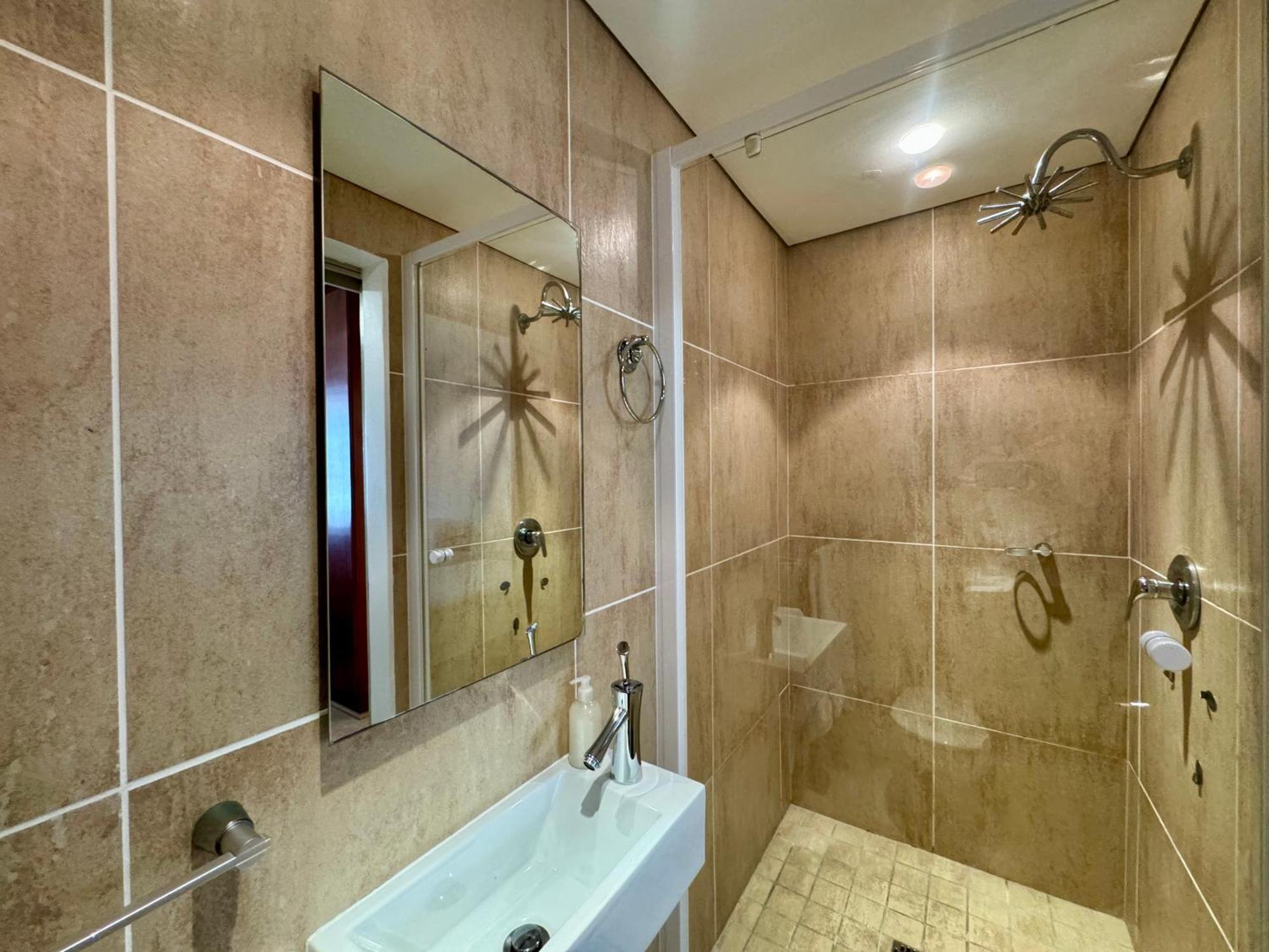 סטראנד Loddey'S Self Catering Apartments - By Beach Collection מראה חיצוני תמונה