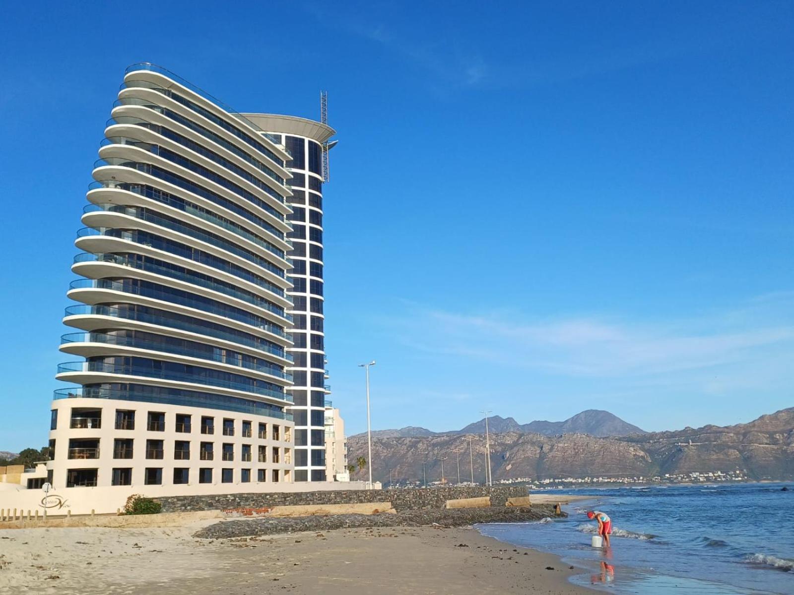 סטראנד Loddey'S Self Catering Apartments - By Beach Collection מראה חיצוני תמונה
